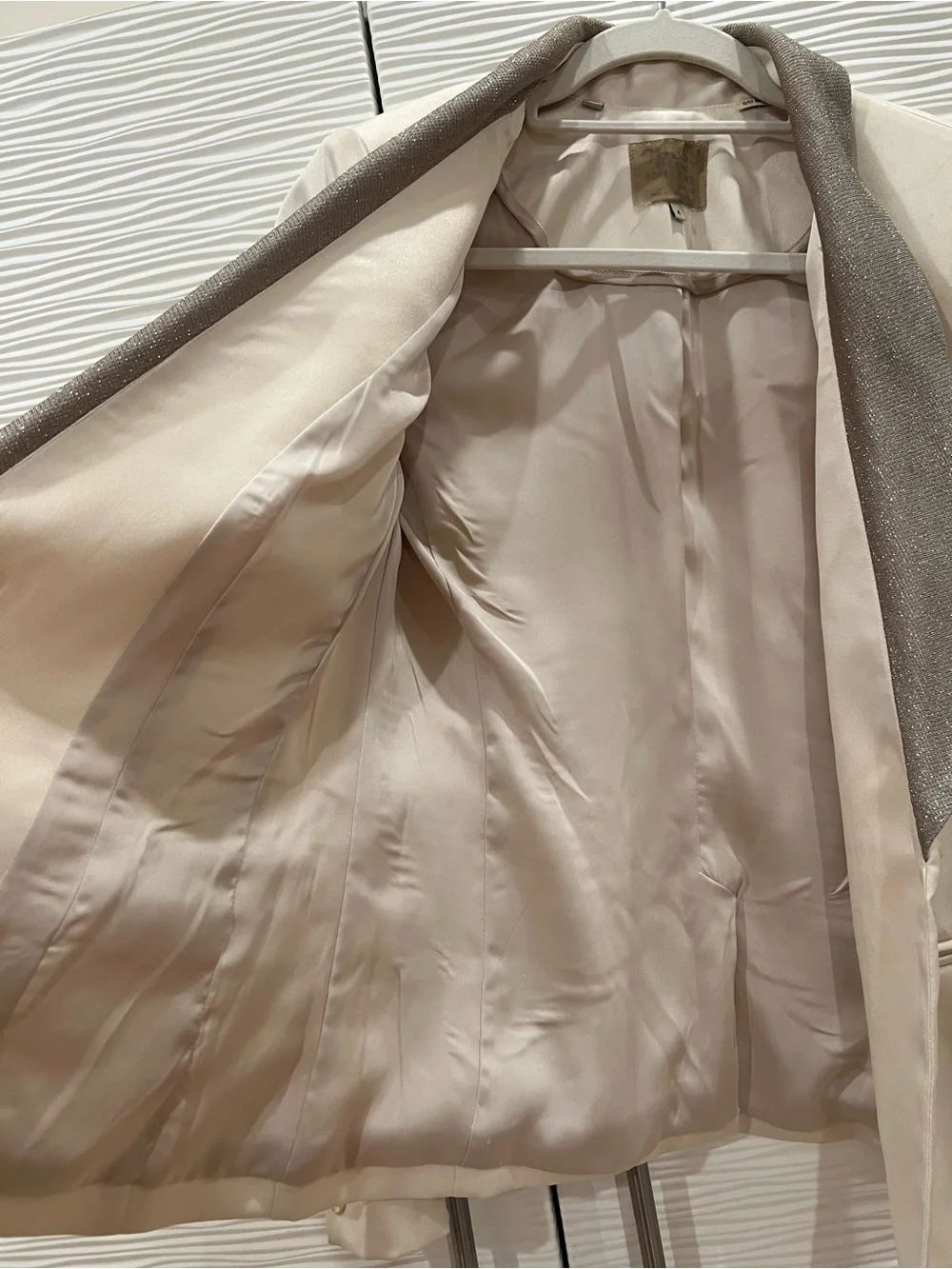 Elegant Women's Cream Blazer Silky with Sparkle Shawl Collar